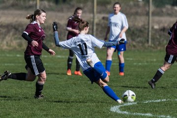 Bild 134 - Frauen TSV Wiemersdorf - VfL Struvenhuetten : Ergebnis: 3:1